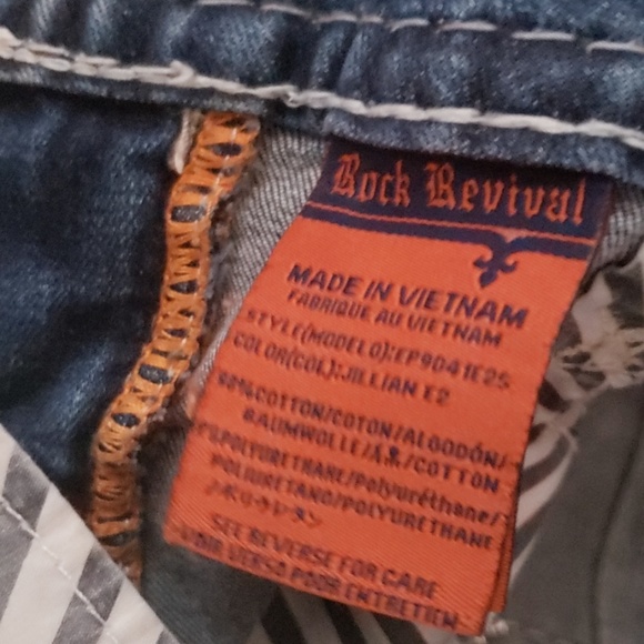 Rock Revival Jeans - Picture 6 of 6